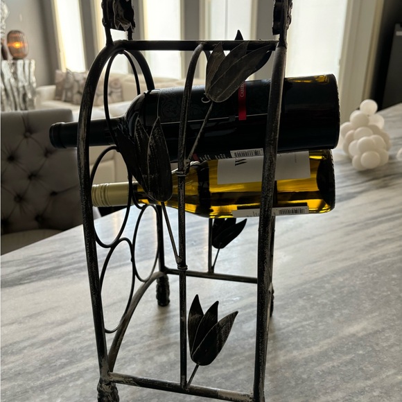 Handsome 5 bottle counter top wine rack pewter /black colour tasteful secure - Picture 14 of 17